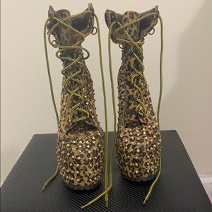 Stilettos Cheetah Print Boots